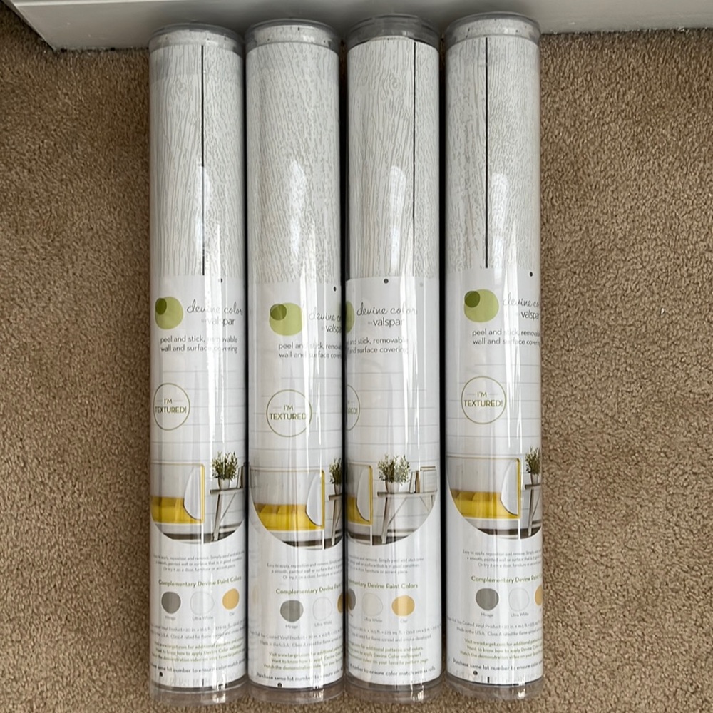 Shiplap Peel & Stick Wallpaper Rolls (4)